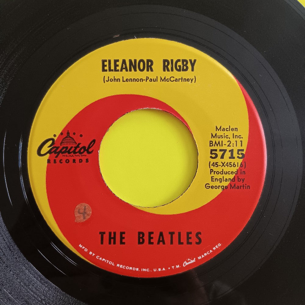 The Beatles - Yellow Submarine / Eleanor Rigby 7" - 1966 - Capitol 5715 - Used - VG+ - Vinyl The Beatles - Yellow Submarine / Eleanor Rigby 7" - 1966 - Capitol 5715 - Used - VG+ - Vinyl
