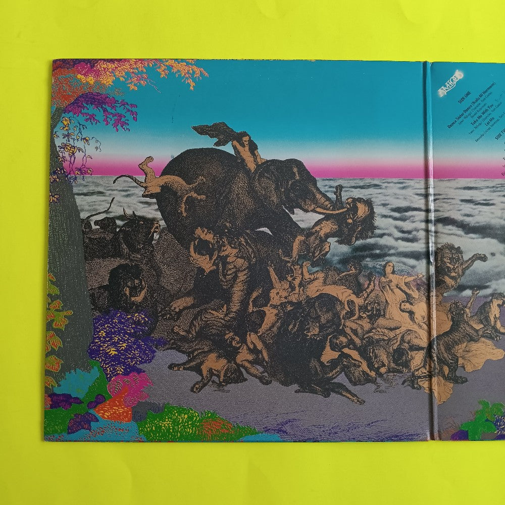 Santana - Amigos QUAD - 1976 - PCQ 33576 - Used - VG++ - Vinyl Santana - Amigos QUAD - 1976 - PCQ 33576 - Used - VG++ - Vinyl