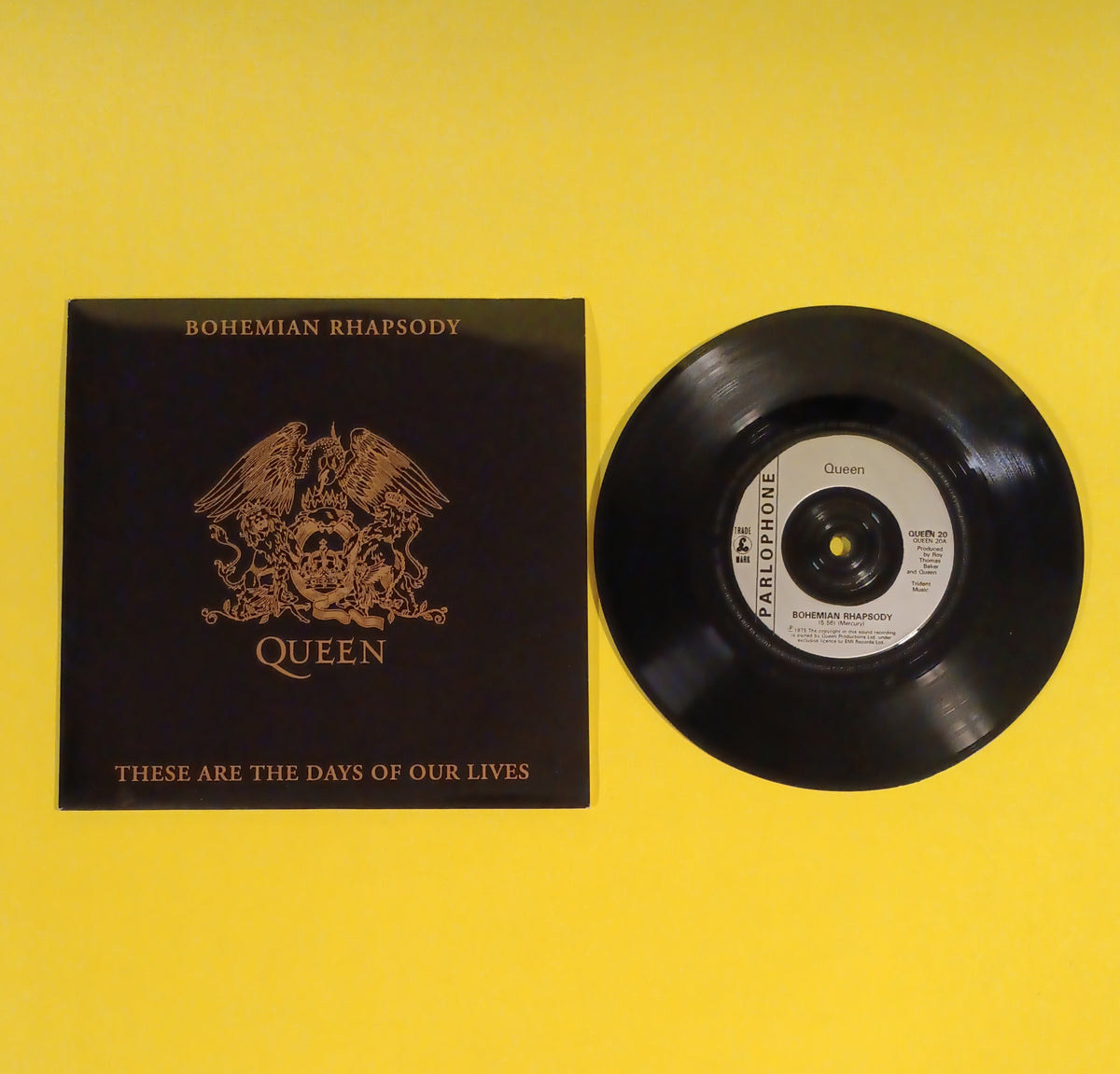 Queen - Bohemian Rhapsody / These Are The Days Of Our Lives (UK 7") - 1991 - QUEEN 20 Used - EX - Vinyl