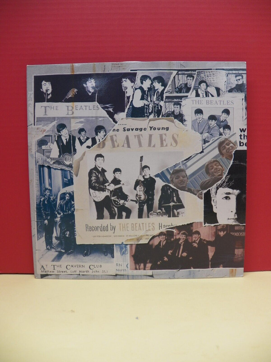 12" 3xLP NM- The Beatles Anthology 1 1995 Apple UK Import 7243 8 34445 1 9