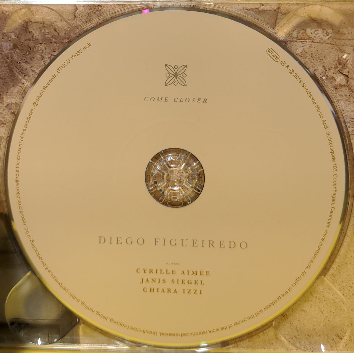 Diego Figueiredo - Come Closer - 2019 - STUCD 19032 Used - EX - CDs