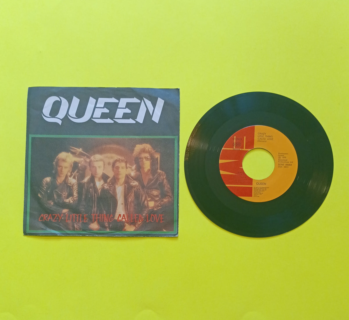 Queen  - Crazy Little Thing Called Love (Yugoslavia Misprint 7") - 1980 - SEMI 89004 Used - VG+ - Vinyl
