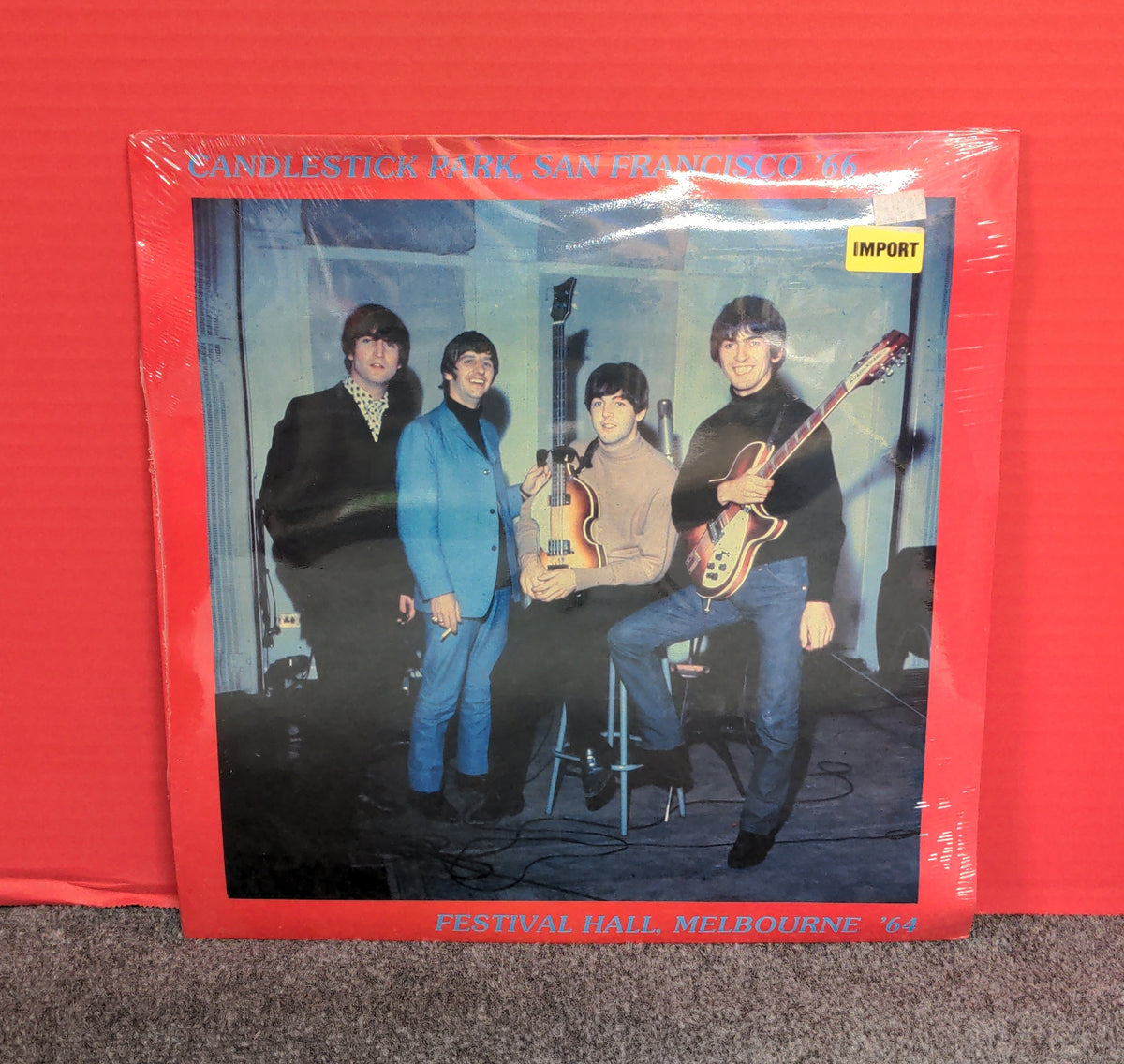 The Beatles  - Candlestick Park San Francisco '66 / Festival Hall Melbourne '64 - 1984 - BR 001 New - Sealed, VG++ - Vinyl