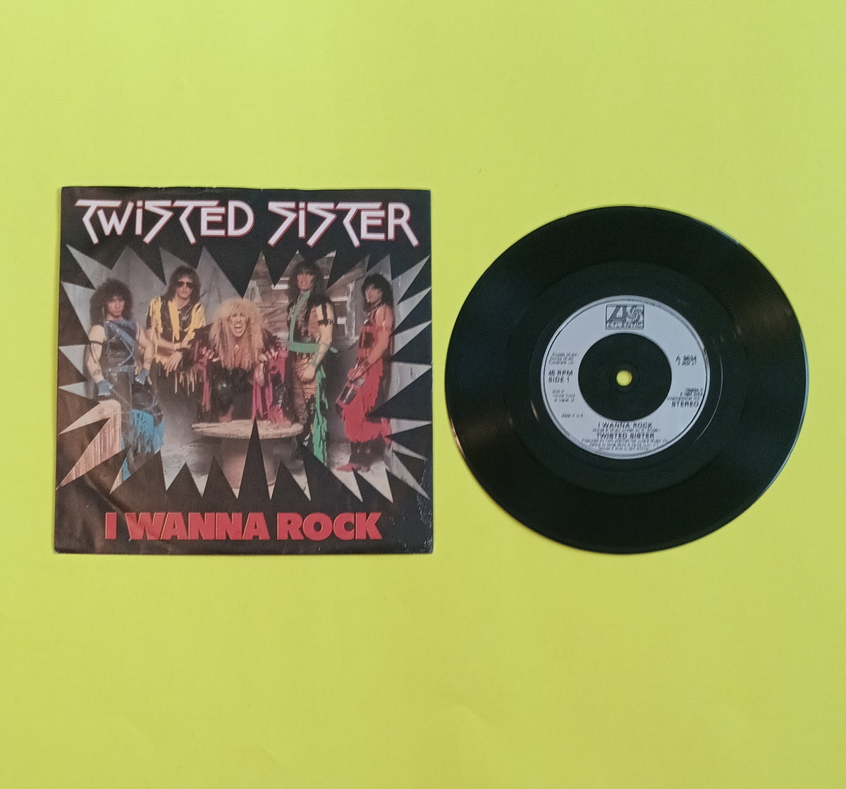 Twisted Sister - I Wanna Rock / Burn In Hell (UK) - 1984 - A9634 Used - VG++ - 7" Vinyl