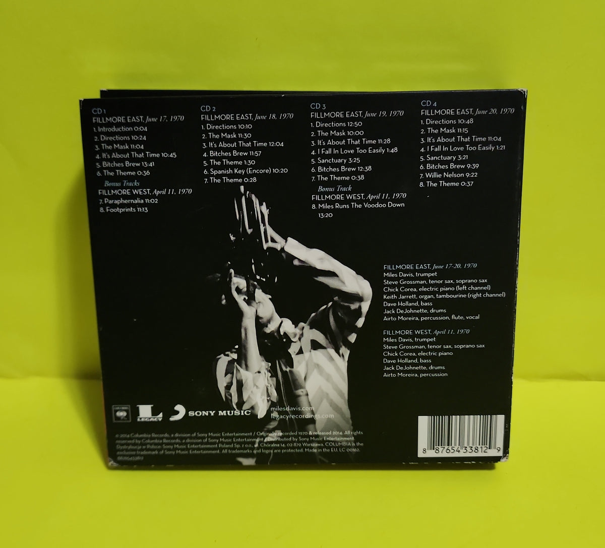 Miles - At The Fillmore (Miles Davis 1970: The Bootleg Series Vol. 3) - 2014 - 88765433812 Used - NM - CDs