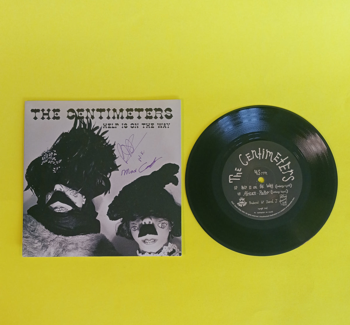 The Centimeters - Help Is On The Way (Autographed 7") - 2001 - SBTC-069 Used - VG++ - Vinyl