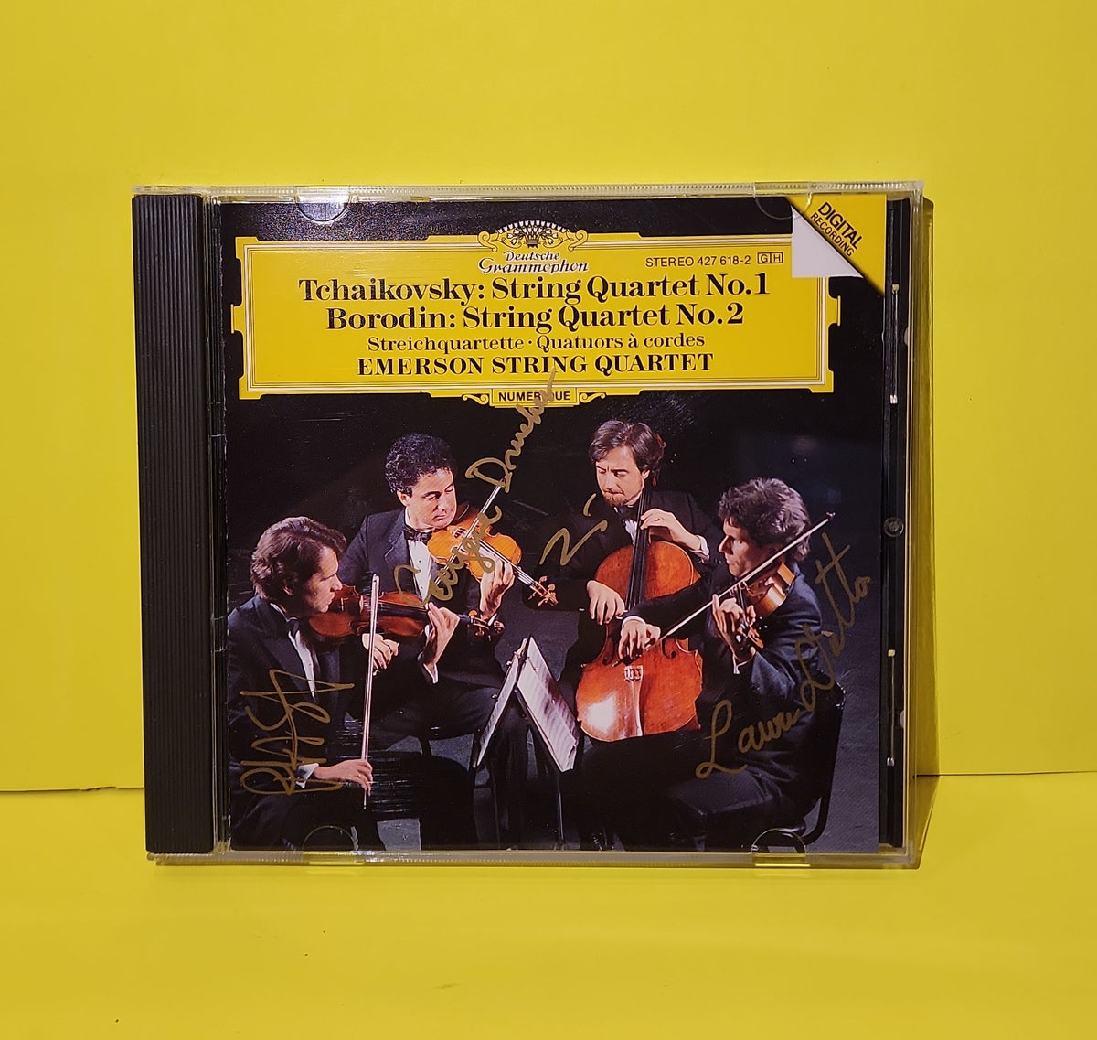 Tchaikovsky, Borodin, Emerson String Quartet - String Quartet No.1 / String Quartet No.2 Autographed  - 1986 - 427 618-2 Used - EX - CDs