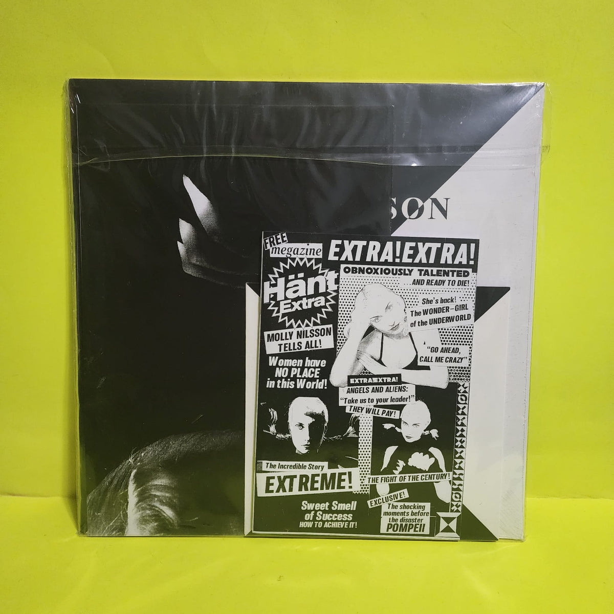 Molly Nilsson - Extreme /  Rare with a Book & 7" - 2022 - LSSN084 New - Sealed - Vinyl