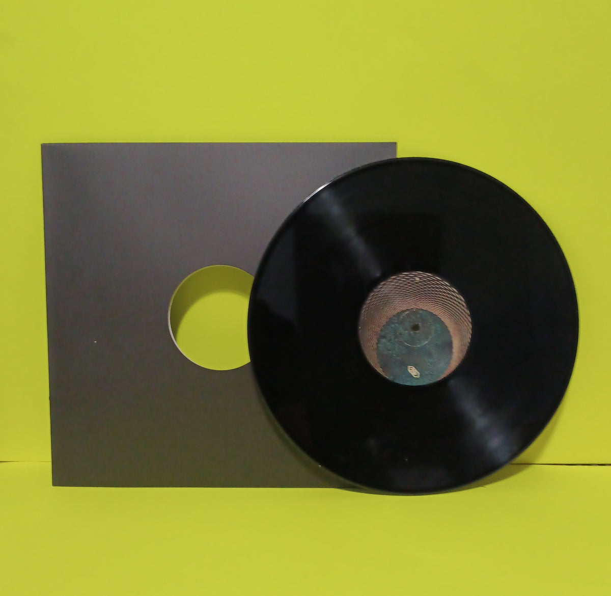 Exilles  - Rings of Chaos E.P. (Italy 12" Techno) - 2018 - GENAUREC002 New - NM - Vinyl