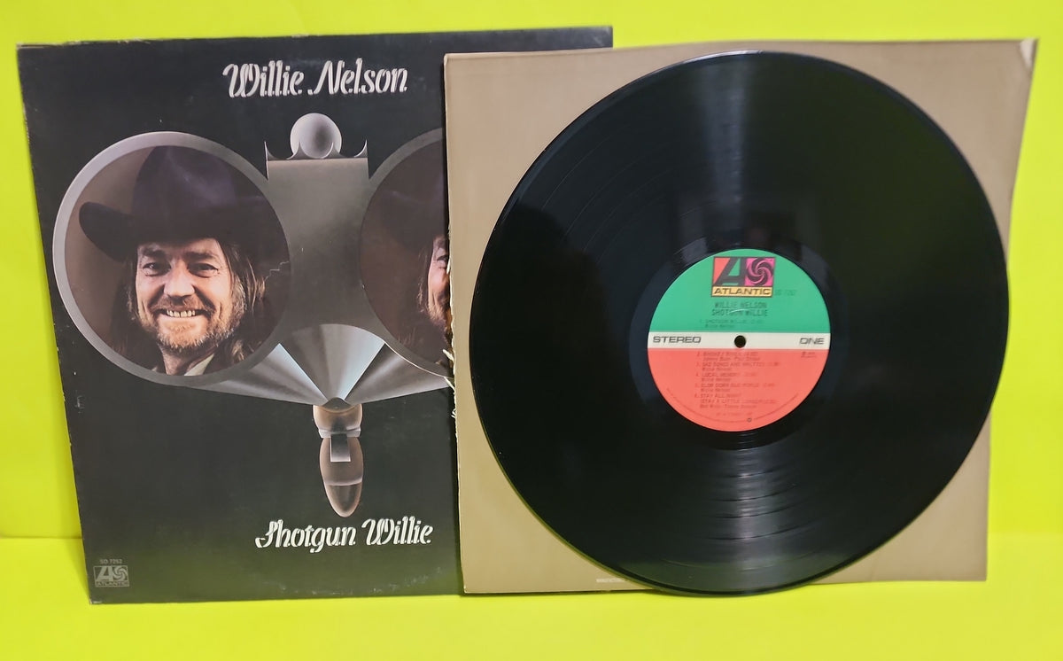 Willie Nelson  - Shotgun Willie - 1973 - SD 7262 Used - VG++ - Vinyl
