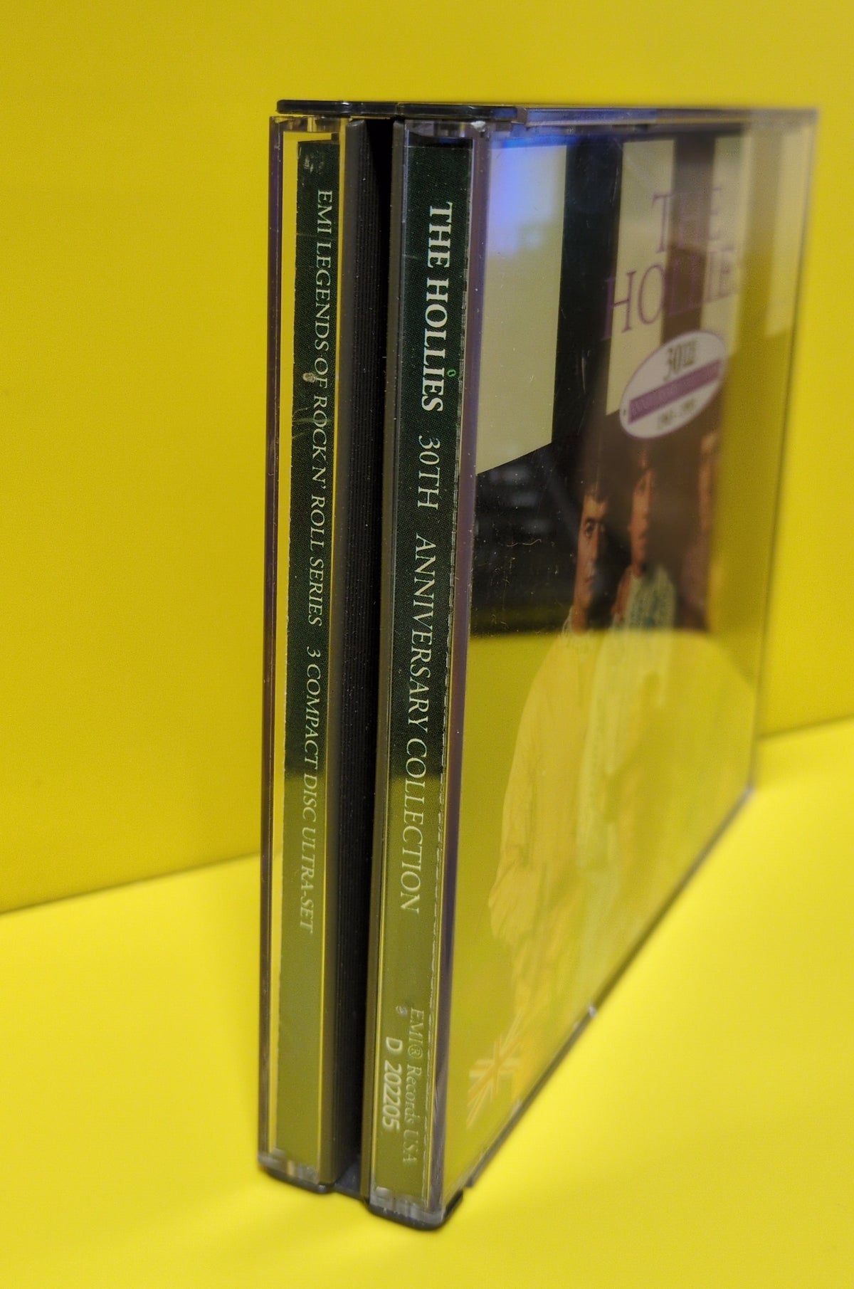 The Hollies - 30th Anniversary Collection 1963-1993 - E2 99917 Used - EX - CDs - Remastered - 3xCD Set - Record Club Edition