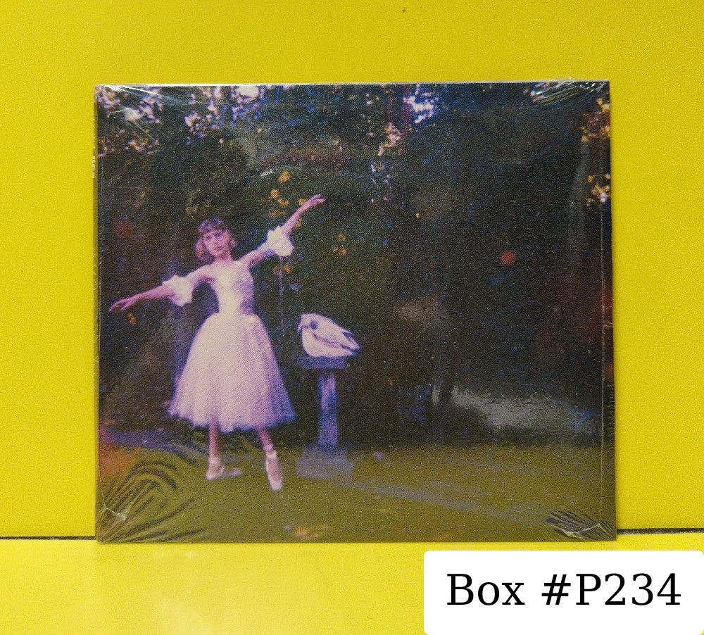Wolf Alice - Visions Of A Life - 2017 - 88985-45915-2 - New - Sealed - CDs - Promo