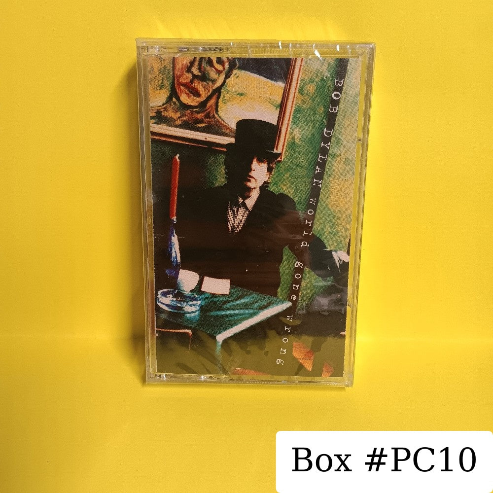 Bob Dylan - World Gone Wrong - 1993 - CT 57590 - New - Sealed - Cassettes