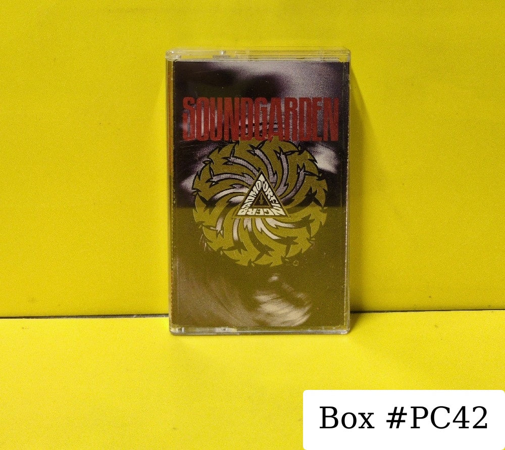 Soundgarden - Badmotorfinger - 1991 - CS 5374 - Used - EX - Cassettes - CRC Club Edition