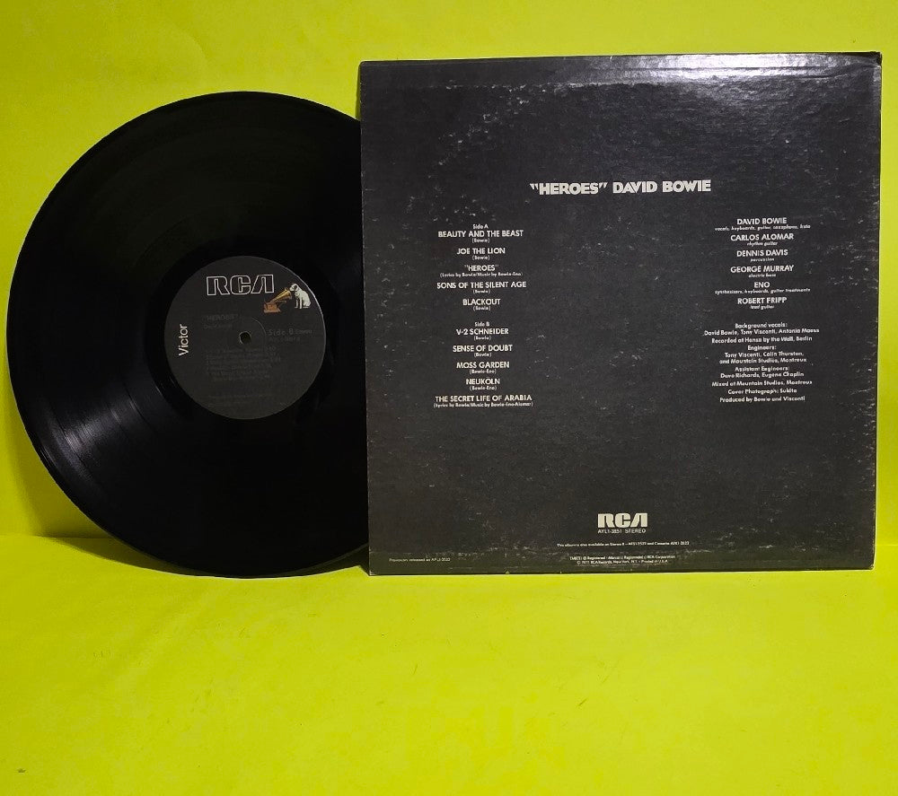 David Bowie  - Heroes / OG Black Label  - 1977 - AFL1-2522 - Used - VG++ - Vinyl