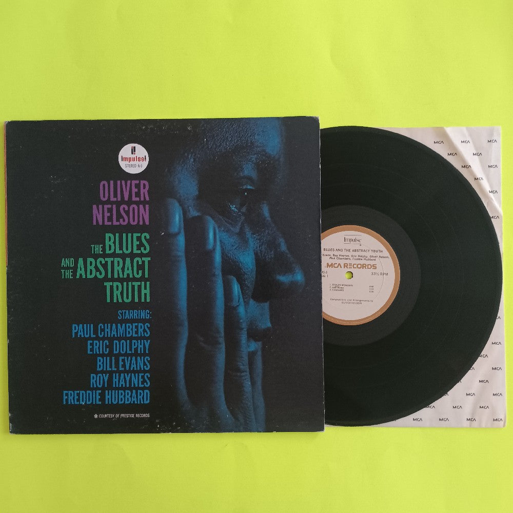 Oliver Nelson - The Blues And The Abstract Truth / Tan MCA - 1977 - AS-5 - Used - VG++ - Vinyl