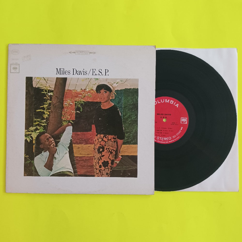 Miles Davis - E. S. P. ESP / No Nonbreakable 2 Eye - 1967 - CS 9150 - Used - VG++ - Vinyl