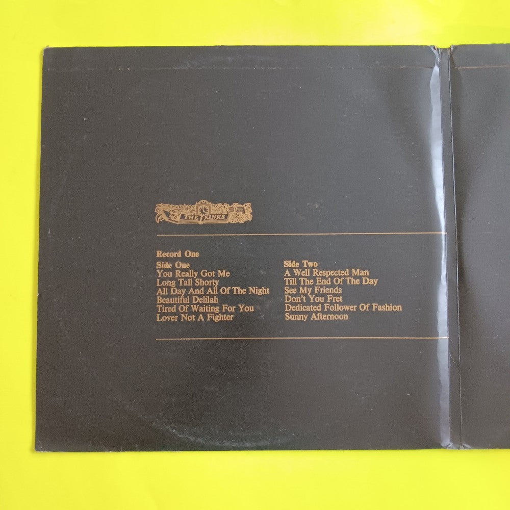 The Kinks - The Kinks / Self Titled OG UK Mono - 1970 - NPL 18326 - Used - VG++ - Vinyl