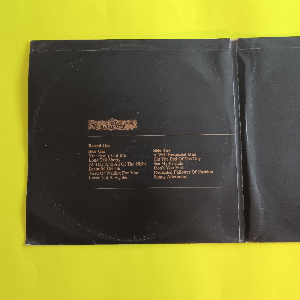 The Kinks - The Kinks / Self Titled OG UK Mono - 1970 - NPL 18326 - Used - VG++ - Vinyl