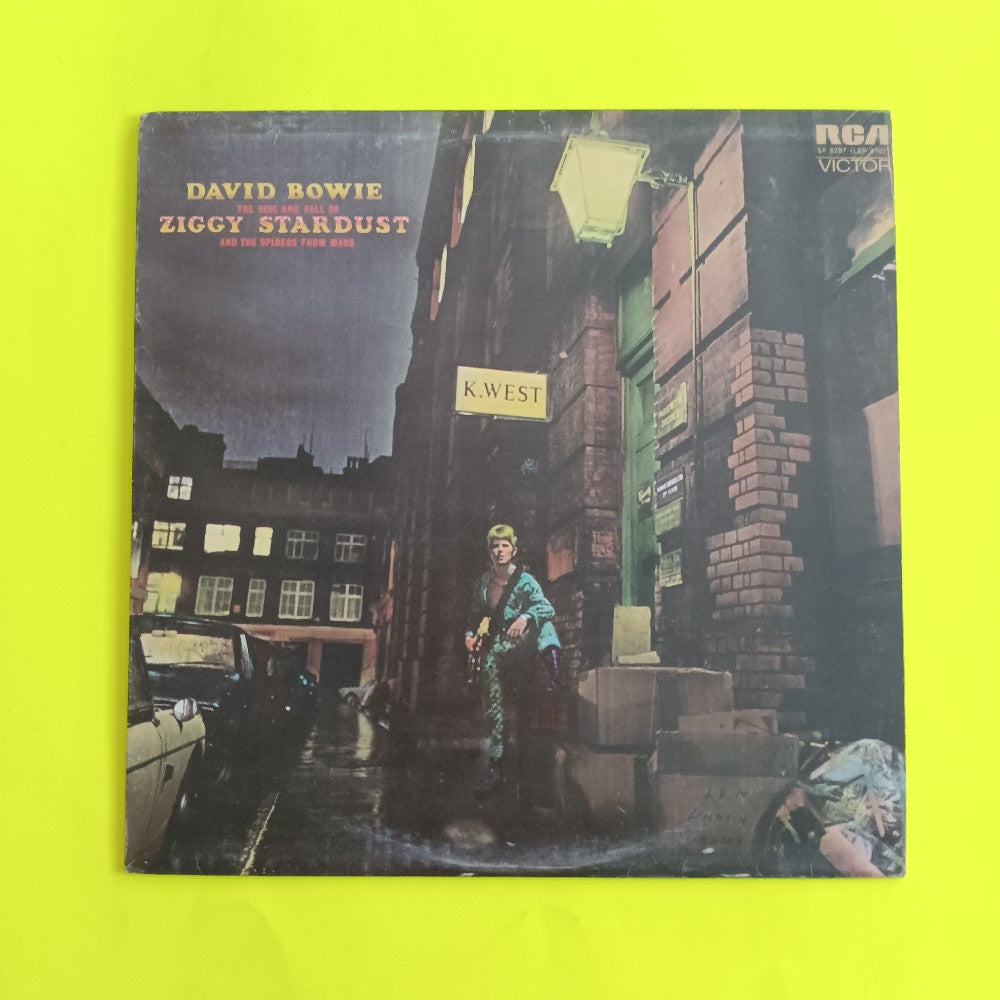 David Bowie - Ziggy Stardust & The Spiders From Mars UK OG - 1972 - SF 8287 - Used - VG+ - Vinyl