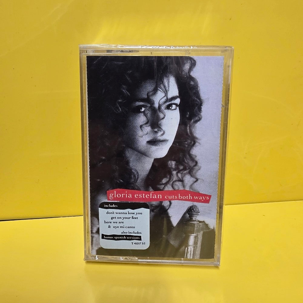 Gloria Estefan - Cuts Both Ways - 1989 - OET 45217 - New - Sealed - Cassettes