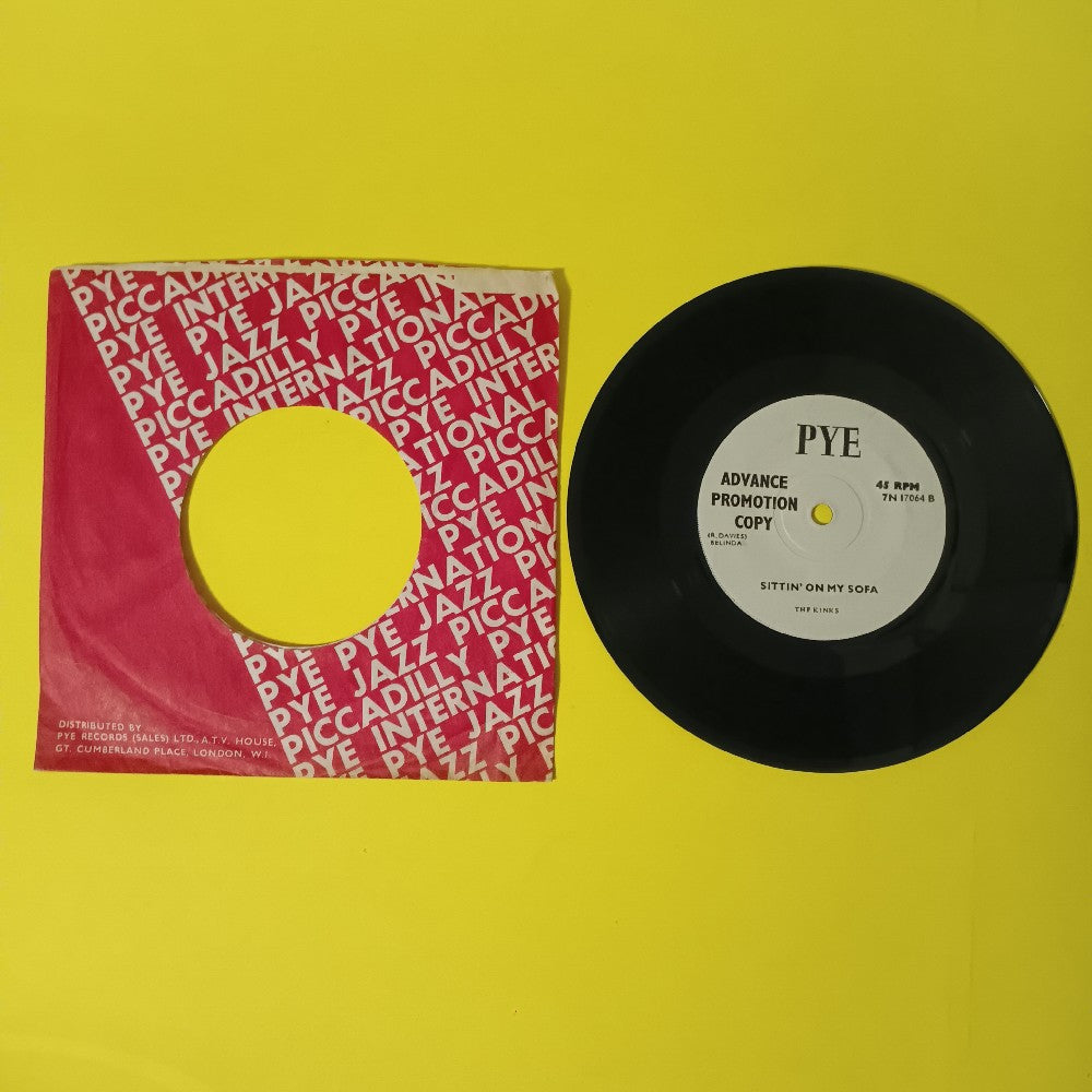 The Kinks - Dedicated Follower Of Fashion UK 7" 45 PROMO - 1966 - 7N 17064 - Used - VG++ - Vinyl