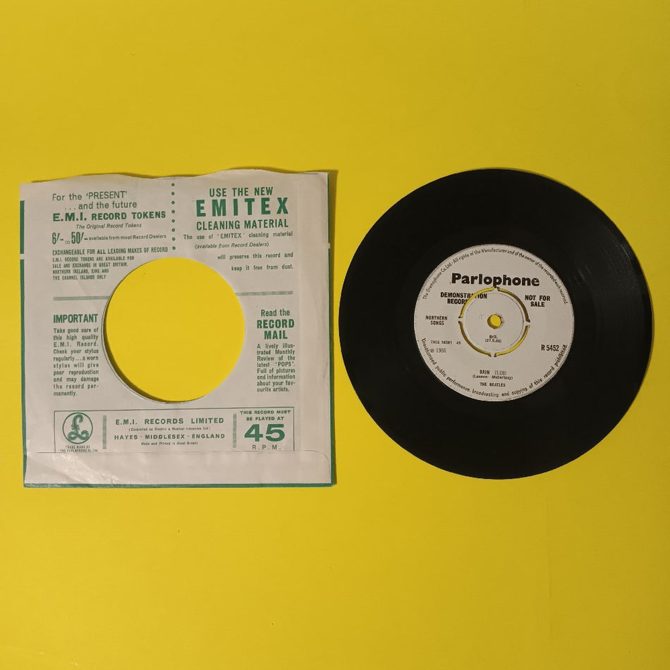 The Beatles - Paperback Writer / Rain UK 7" 45 PROMO - 1966 - R 5452 - Used - VG+ - Vinyl