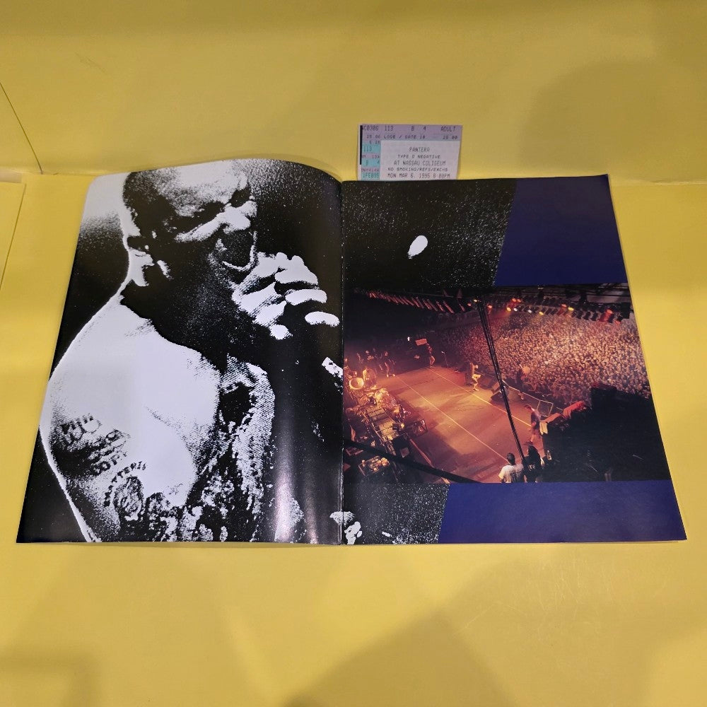 Pantera  - 1995 - Used - Books