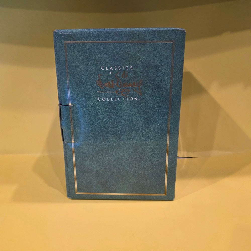 Walt Disney Classics Collection The Delivery Boy "Hey Minnie, Wanna Go Steppin"New - Collectibles