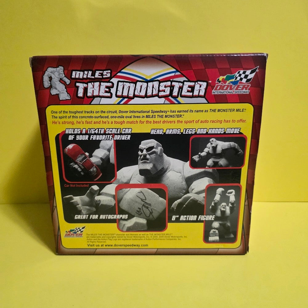 2004 MILE the MONSTER Dover International Speedway Action Figure- New - Collectibles
