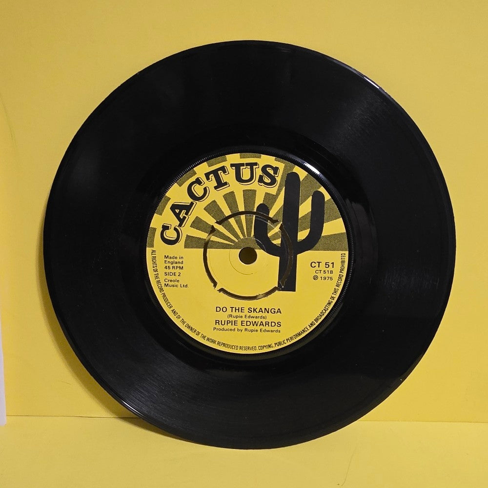 Rupie Edwards - Leggo Skanga 7" UK - 1975 - CT 51 - Used - EX - Vinyl