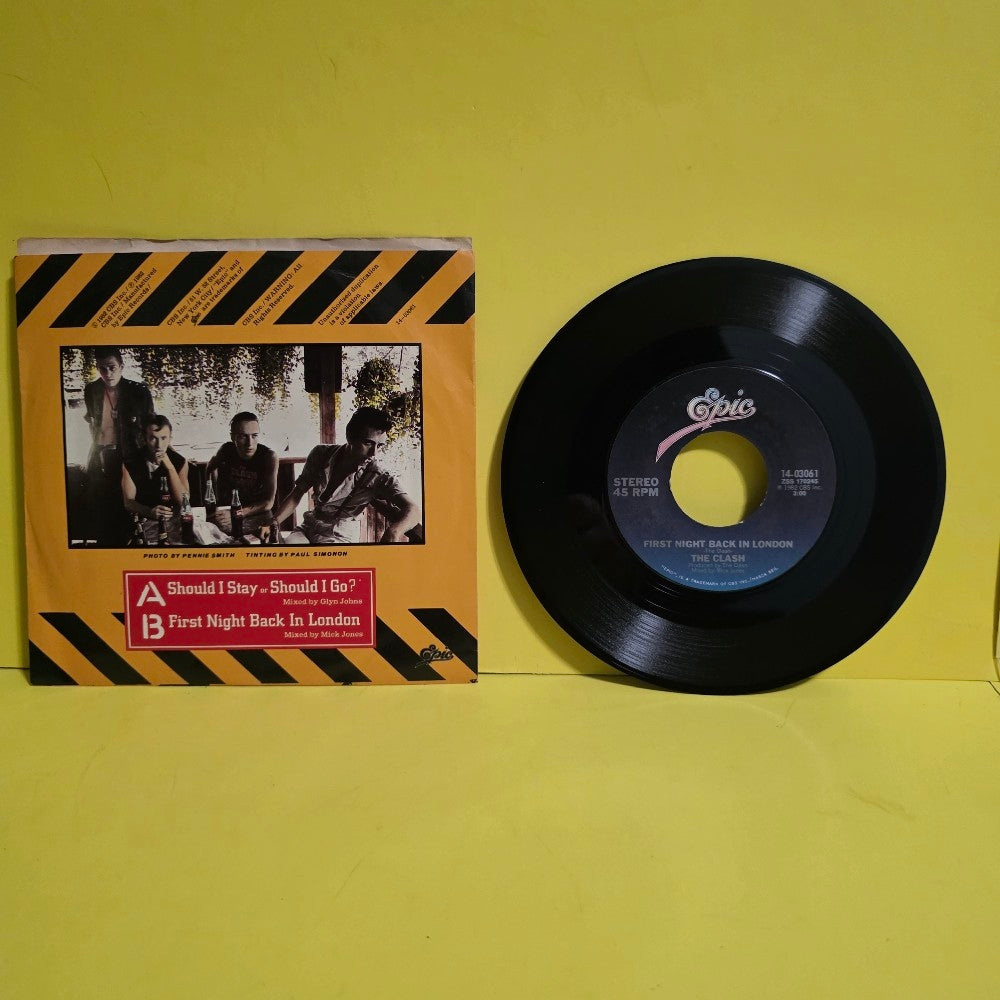 The Clash - Should I Stay Should I Go 7" - 1982 - 14-03061 - Used - VG++ - Vinyl