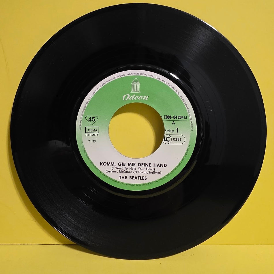 The Beatles  - Tommy, Gibson Mir Deine Hand/ Sie Liebt Dich 7" - 1976 - 1C 006-04 204 - Used - NM - Vinyl