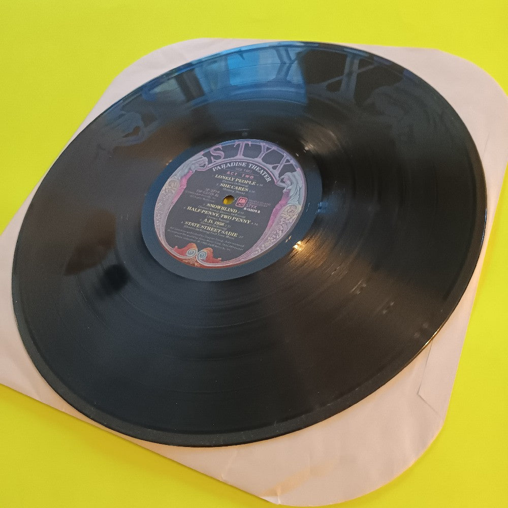 Styx - Paradise Theatre ETCHED CLUB EDITION - 1981 - SP 3719 / R 153579 - Used - VG++ - Vinyl