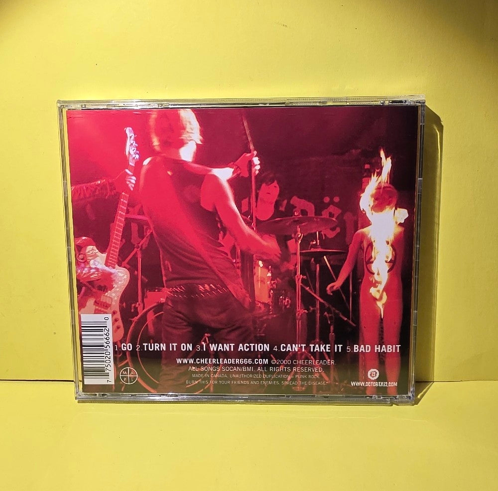 Cheerleadër - Go - 2000 - ANAL666 - Used - VG++ - CDs