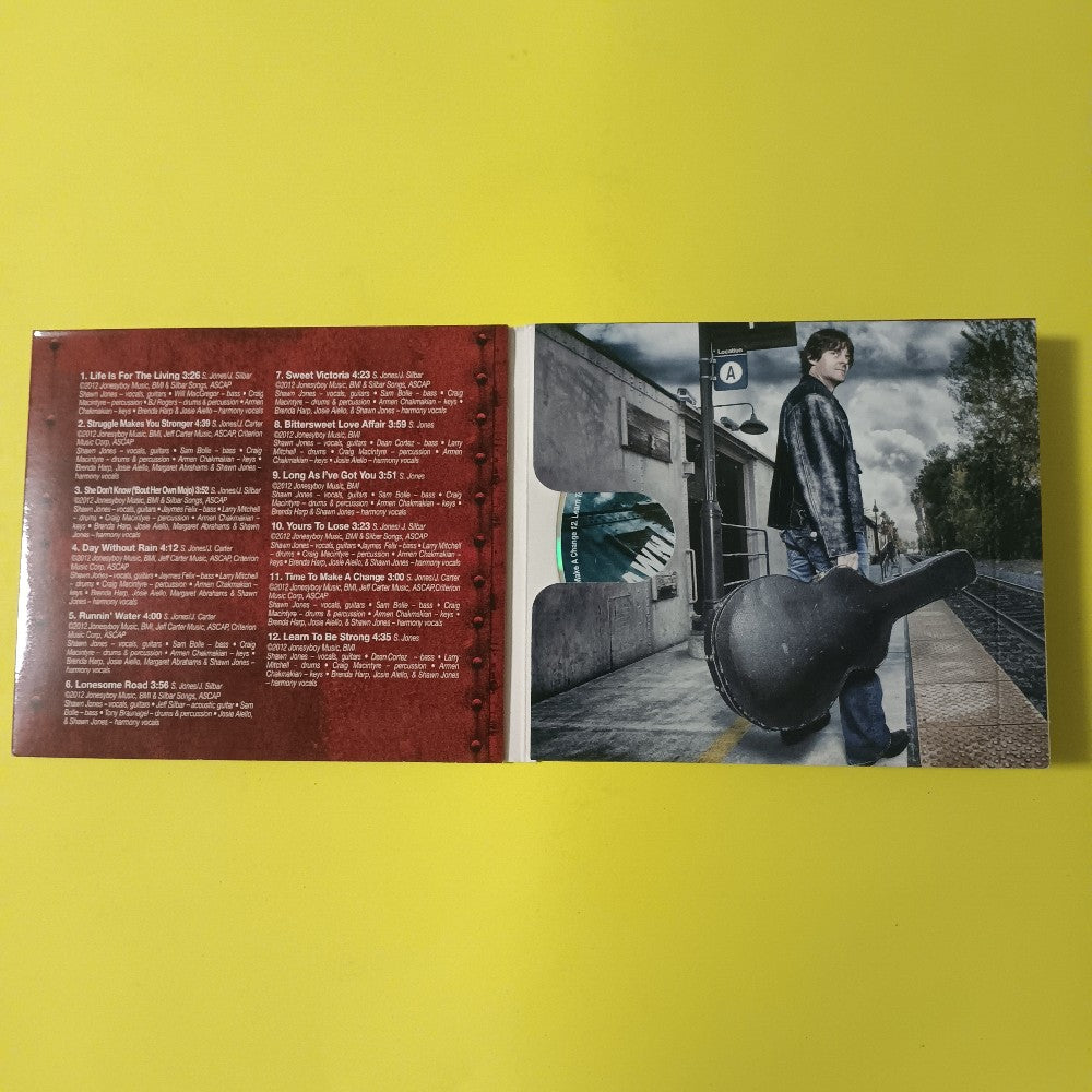 Shawn Jones AUTOGRAPHED - Struggle Makes You Stronger - 2013 - 85767 46866 - Used - VG++ - CDs
