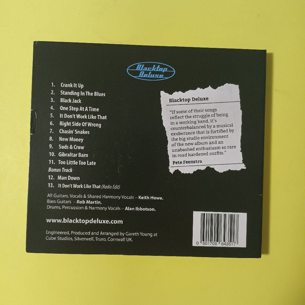 Blacktop Deluxe AUTOGRAPHED - Presence And Gain UK - 2022 - Used - NM - CDs