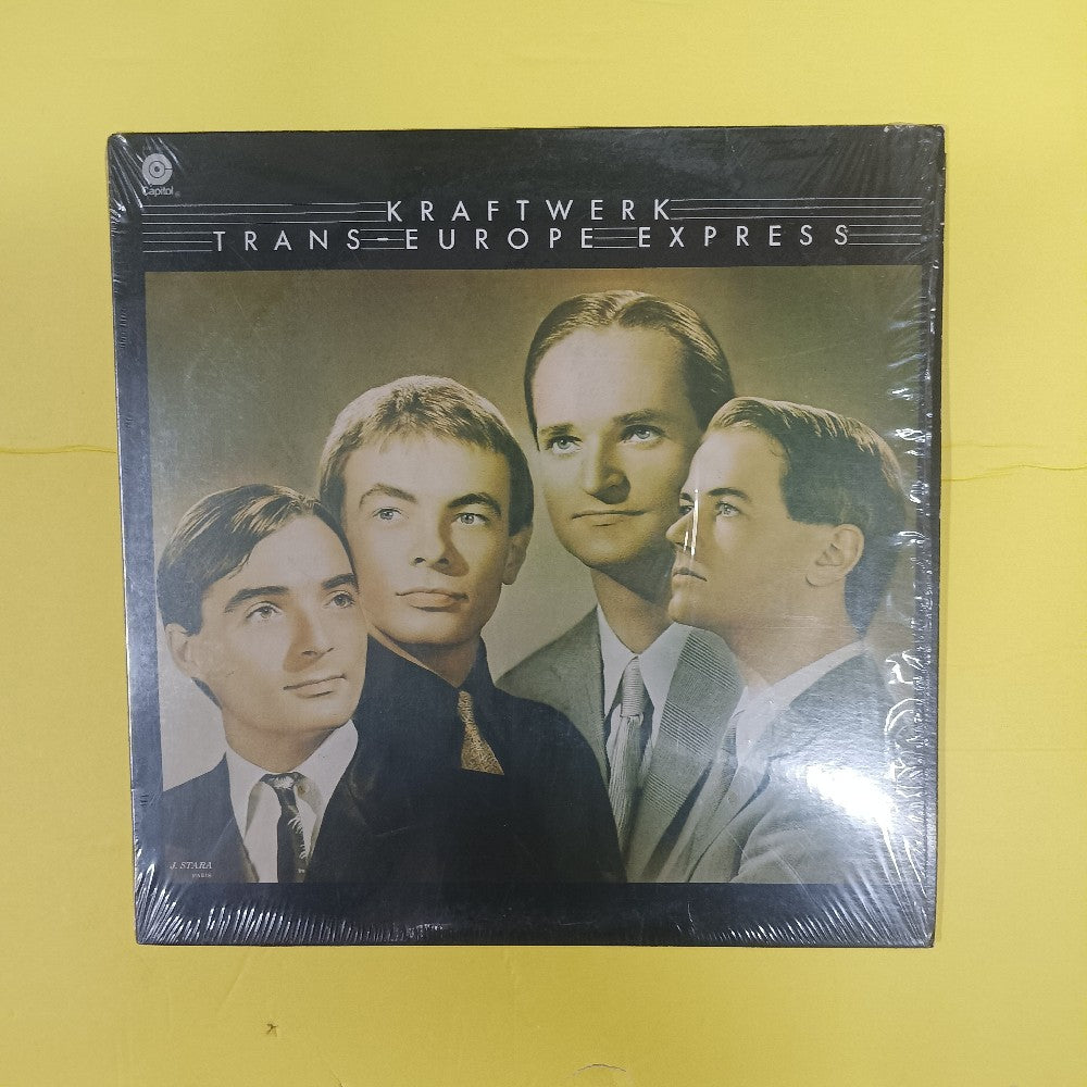 Kraftwerk - Trans-Europe Express SHRINK - 1977 - SW 11603 - Used - VG++ - Vinyl