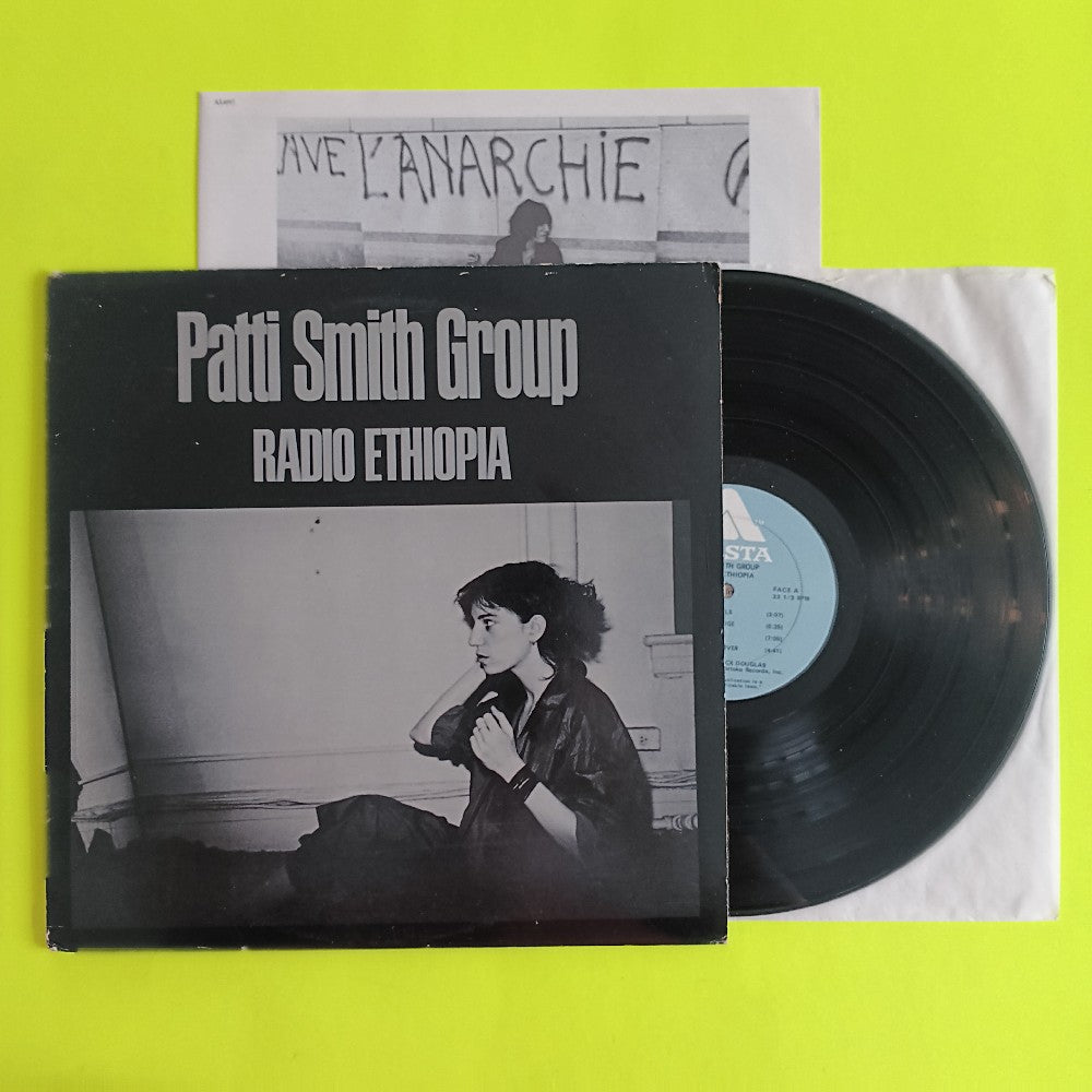Patti Smith Group - Radio Ethiopia OG PP PETER PAN W. INSERT - 1976 - AL 4097 - Used - VG++ - Vinyl