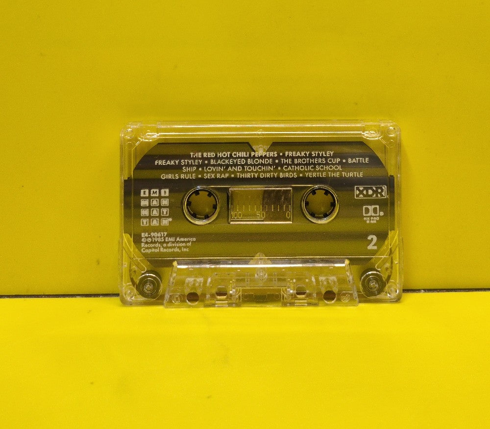 The Red Hot Chili Peppers - Freaky Styley - E4-90617 - Used - EX - Cassettes