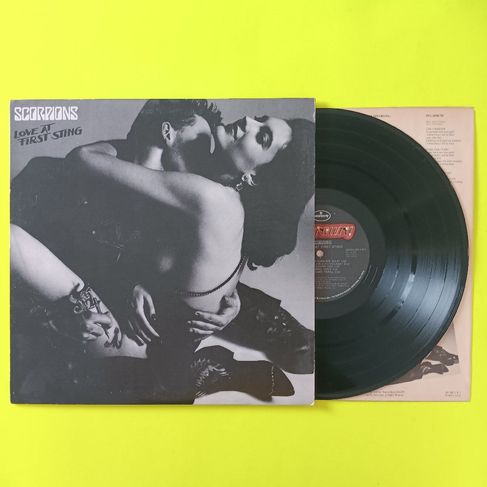 Scorpions - Love At First Sting CLUB - 1984 - 814 981-1 M-1 - Used - VG++ - Vinyl