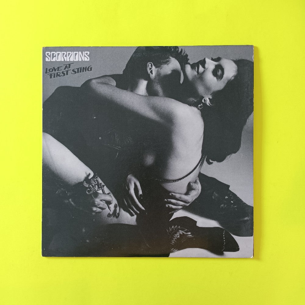 Scorpions - Love At First Sting CLUB - 1984 - 814 981-1 M-1 - Used - VG++ - Vinyl