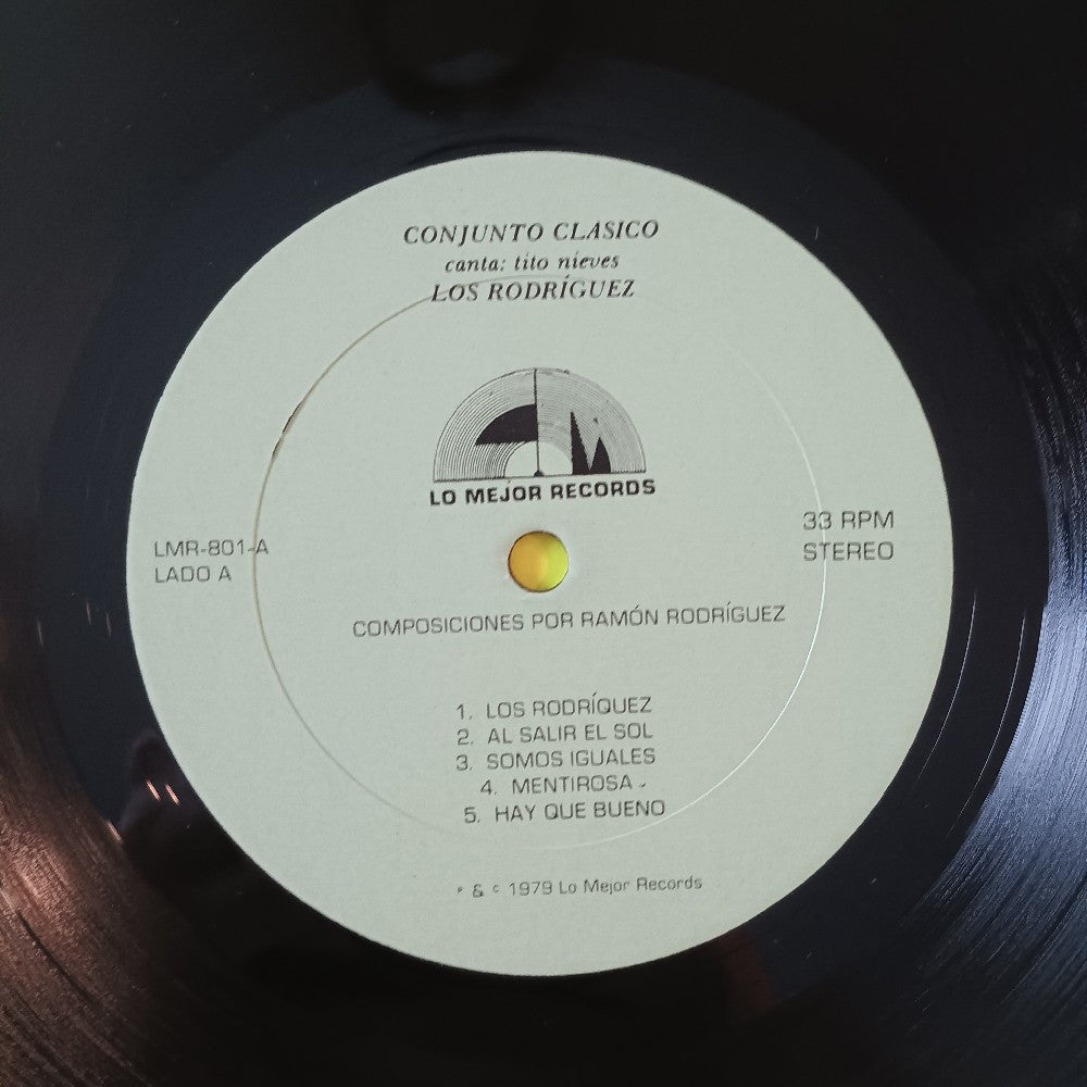 Conjunto Clasico - Canta: Tito Nieves Los Rodriguez - 1979 - LMR 801 - Used - EX - Vinyl