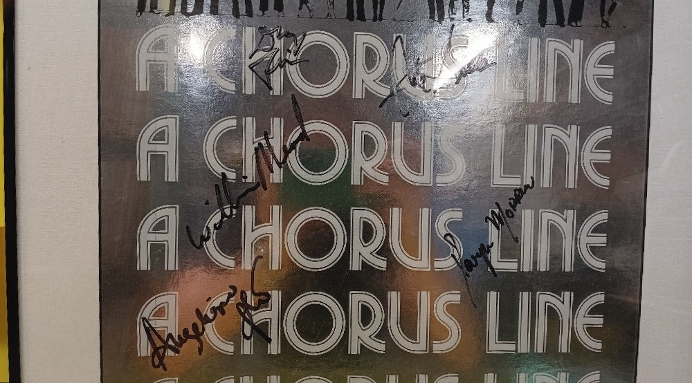 A Chorus Line CAST SIGNED Best Musical 1975 Framed Poster - 1975 - Used - Art