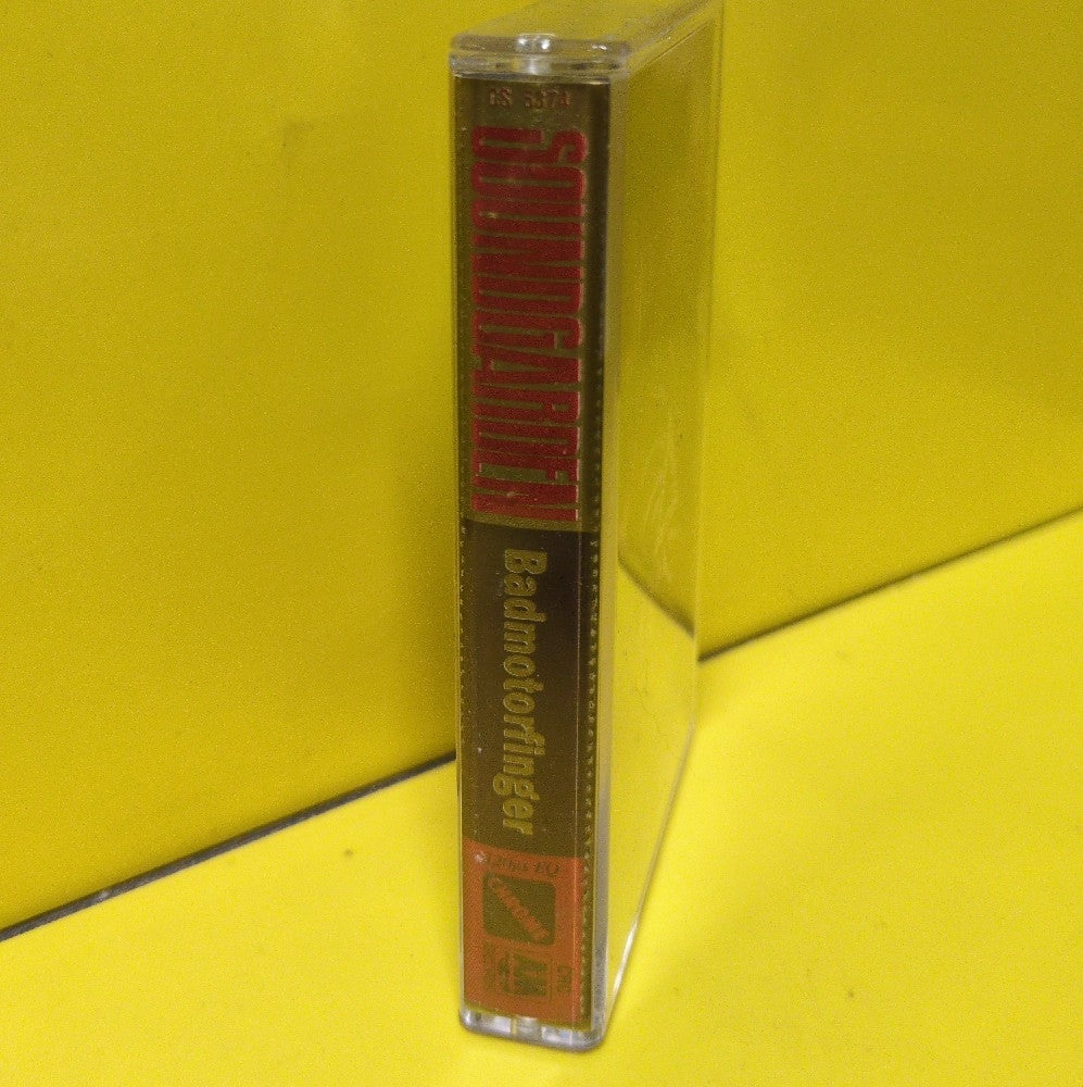 Soundgarden - Badmotorfinger - 1991 - CS 5374 - Used - EX - Cassettes - CRC Club Edition