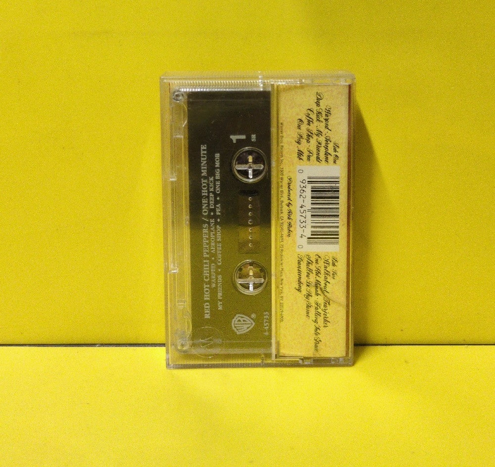 Red Hot Chili Peppers - One Hot Minute - 1995 - 9 45733-4 - Used - EX - Cassettes