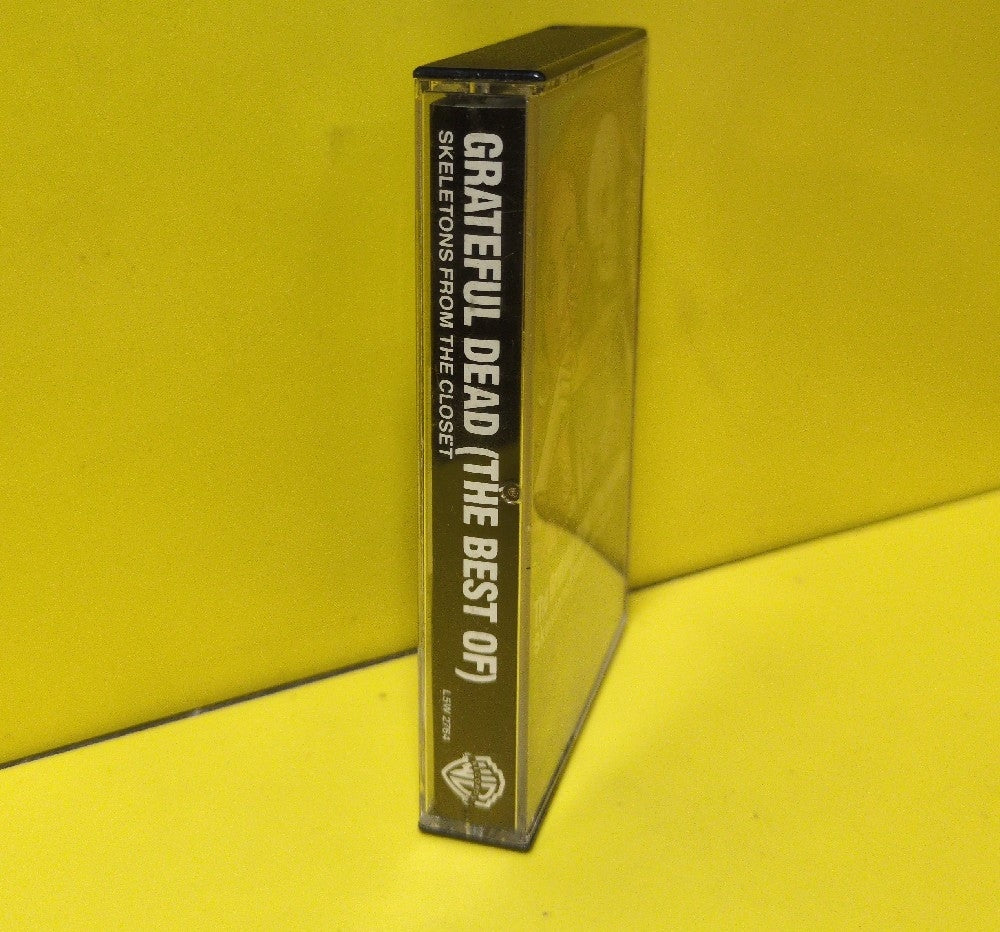 The Grateful Dead - (The Best Of) Skeletons From The Closet - L5W 2764 - Used - EX - Cassettes - Reissue - Small Font On White Tape Shell