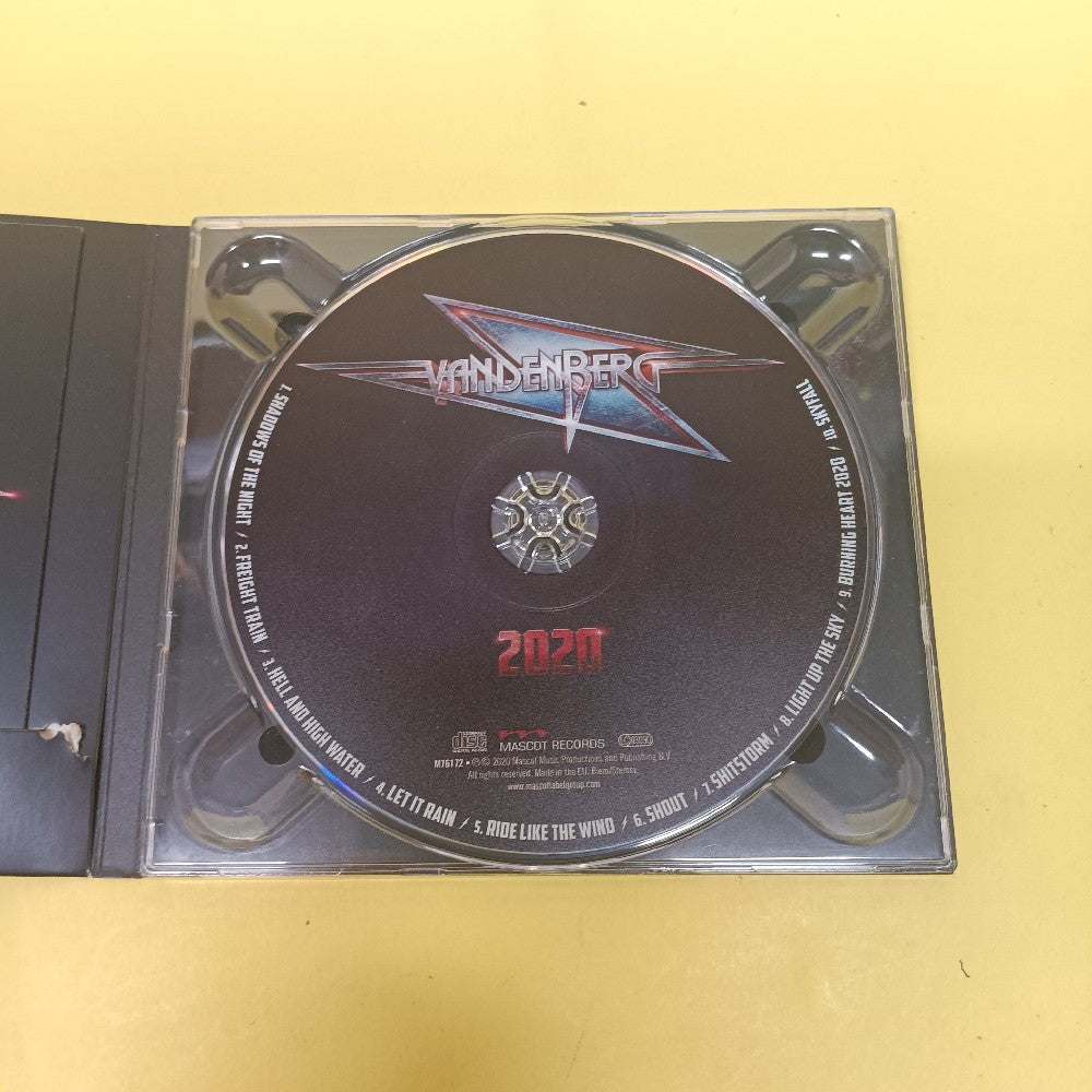 Vandenberg AUTOGRAPHED - 2020 Deluxe Box Set - 2020 - M 7617 5 - Used - EX - CDs
