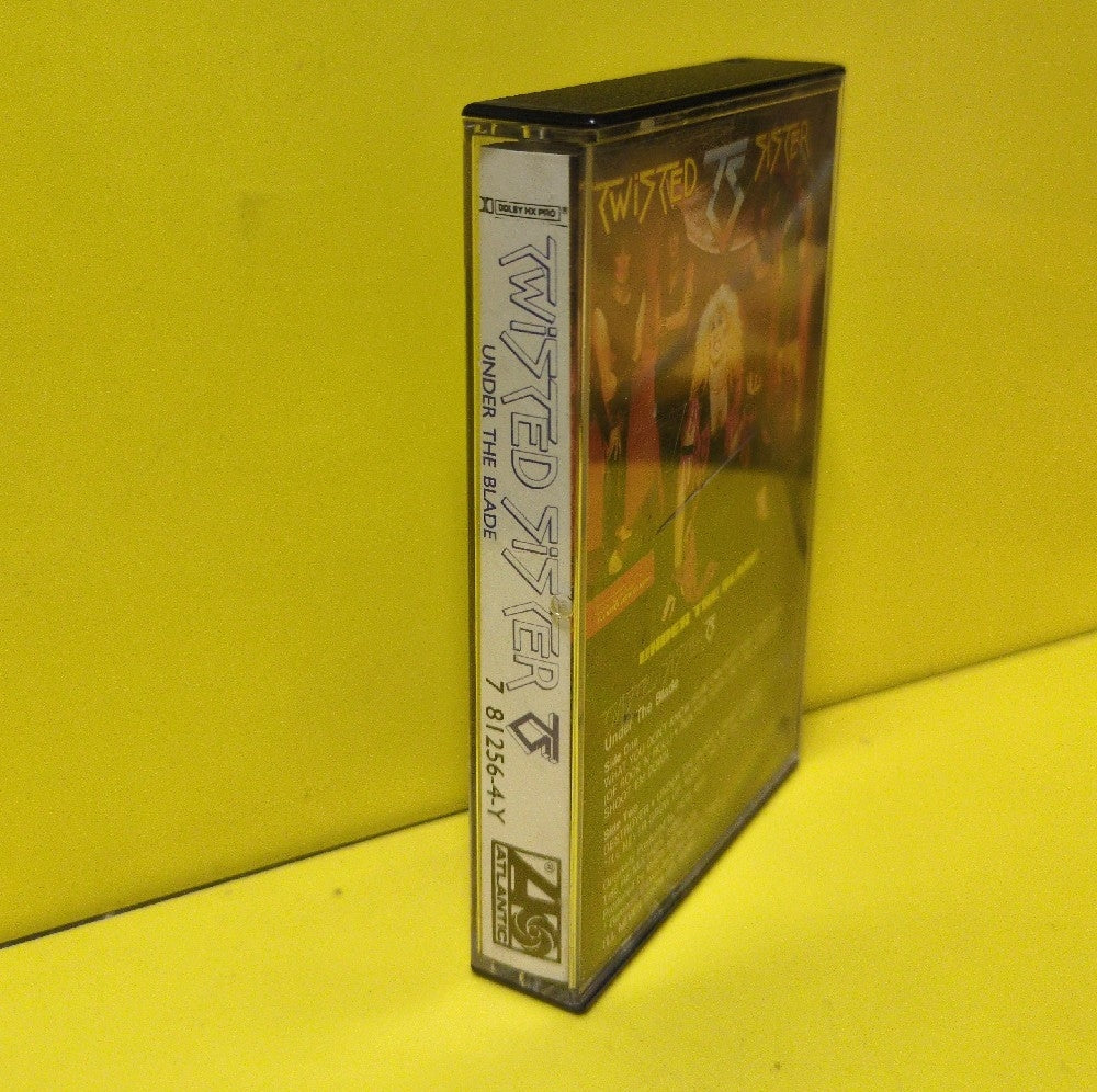 Twisted Sister - Under The Blade - 1985 - 7 81256-4-Y - Used - EX - Cassettes - "AR" - Reissue - White Tape Shell