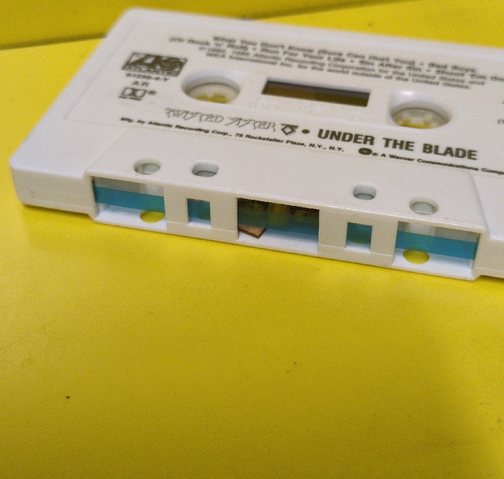 Twisted Sister - Under The Blade - 1985 - 7 81256-4-Y - Used - EX - Cassettes - "AR" - Reissue - White Tape Shell